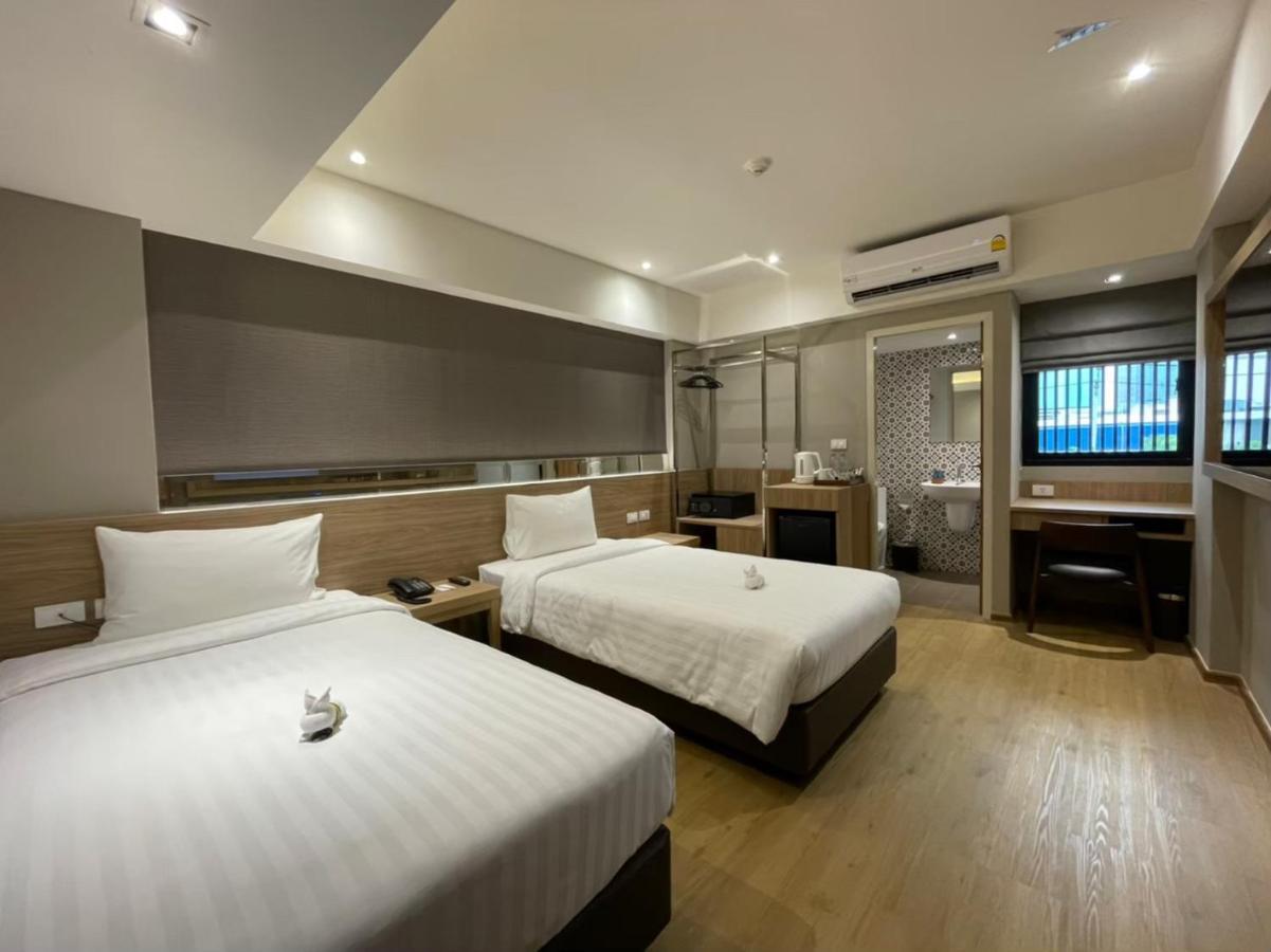 Almas Hotel 曼谷 外观 照片