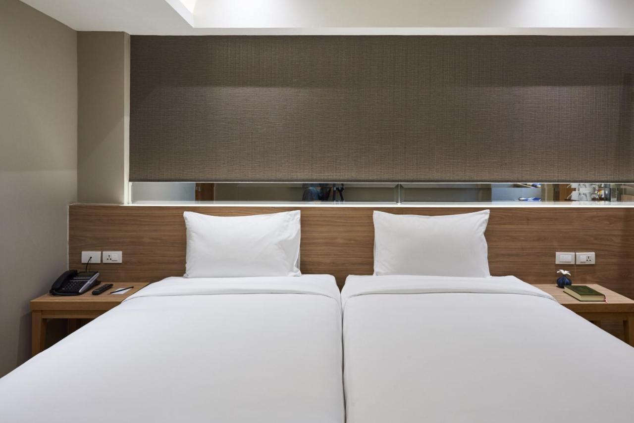 Almas Hotel 曼谷 外观 照片